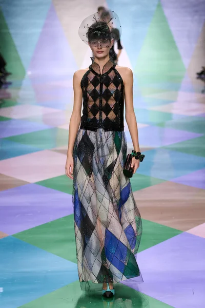 Look 57